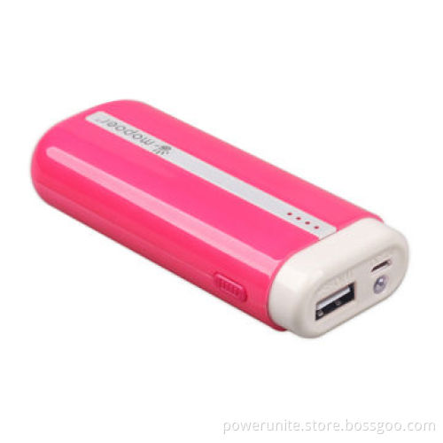 Small size universal power bank 5,600mAh for cellphone